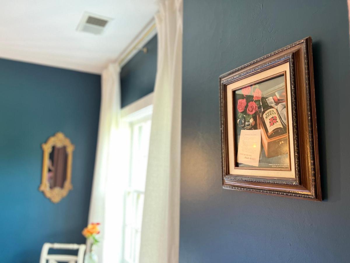 Rose Hill Inn Versailles Екстериор снимка